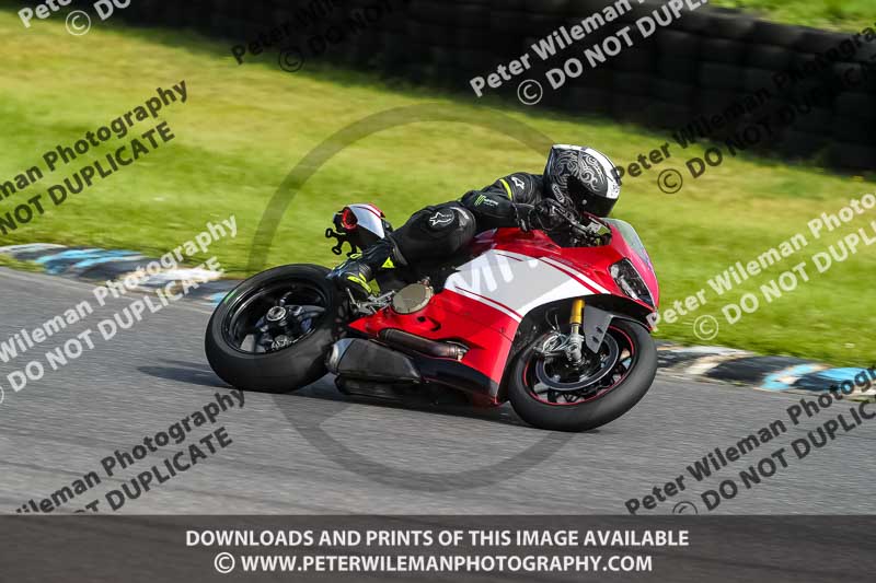 enduro digital images;event digital images;eventdigitalimages;lydden hill;lydden no limits trackday;lydden photographs;lydden trackday photographs;no limits trackdays;peter wileman photography;racing digital images;trackday digital images;trackday photos